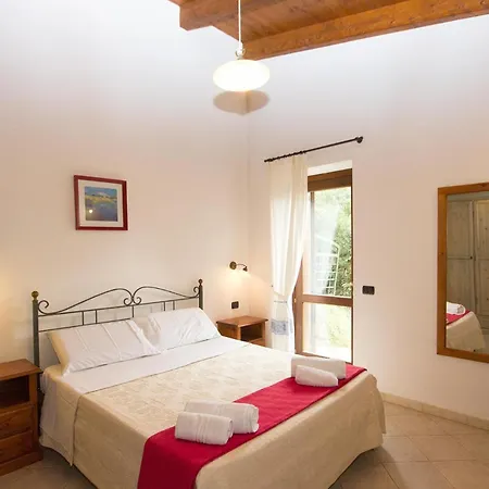 Farm stay Agri San Giuliano Santa Maria la Palma