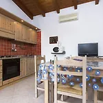 בית חווה Tenute San Giuliano, Agri San Giuliano