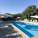 בית חווה Tenute San Giuliano, Agri San Giuliano סנטה מריה לה פלמה