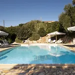 בית חווה Tenute San Giuliano, Agri San Giuliano סנטה מריה לה פלמה