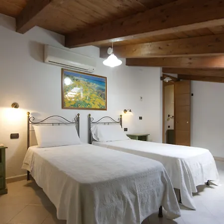 Alloggio per agriturismo Agri San Giuliano Santa Maria la Palma